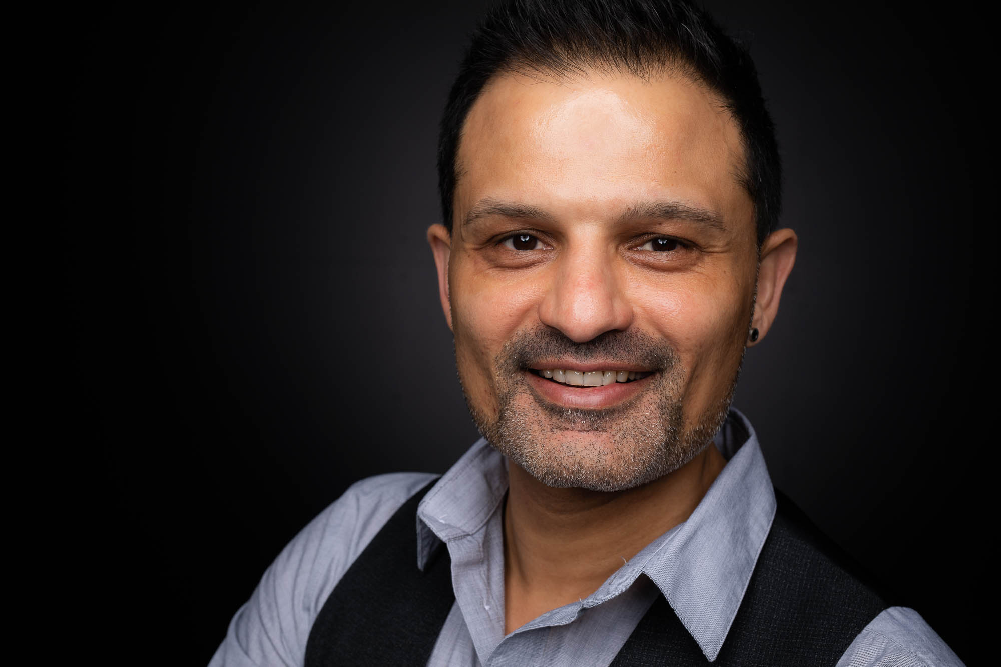 Export x3 Headshot  06254 Dez 01 2019 Headshot  Miro Nicole Nadine 2